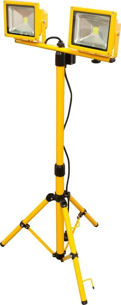 Светодиодный прожектор FERON LL-263 на штативе IP65 2*20W 6400K