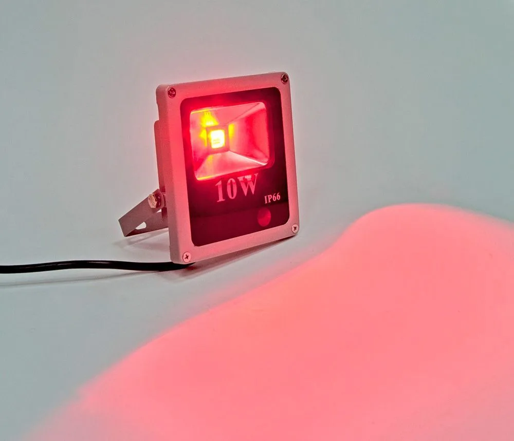 FERON Светодиодный прожектор LL-271 IP66 10W красный 12197 FERON Светодиодный прожектор LL-271 IP66 10W красный 12197