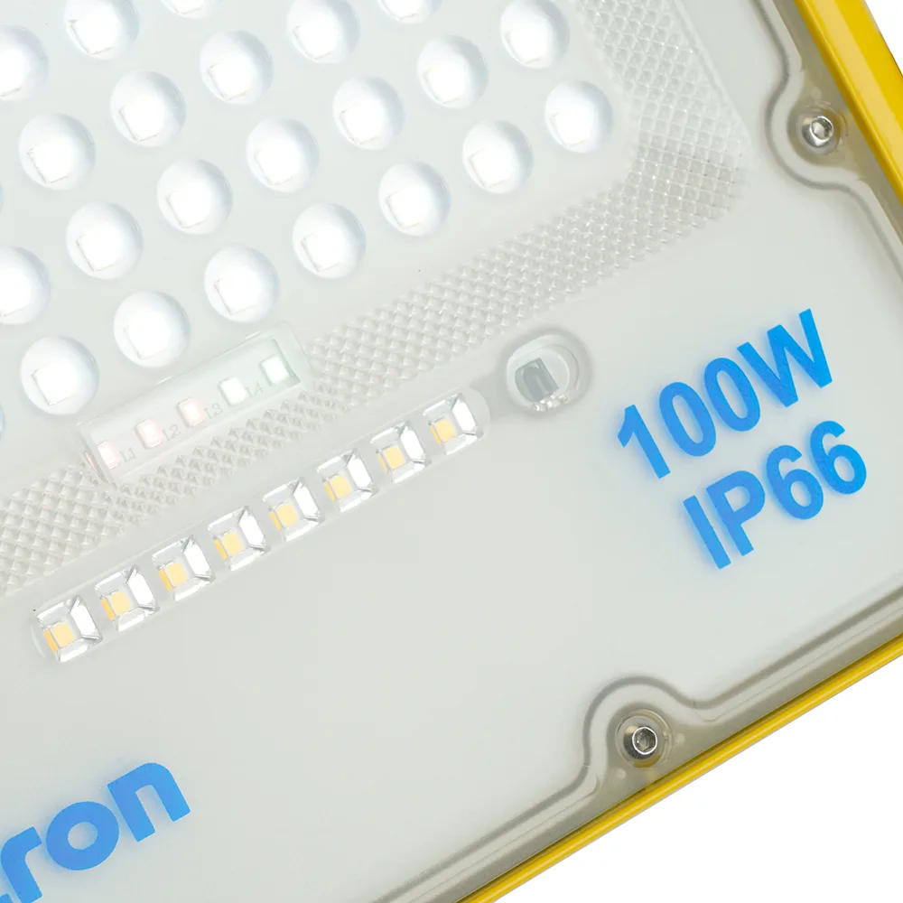 FERON Светодиодный прожектор LL-952 переносной с зарядным устройством IP66 100W 6400K артикул 48677 FERON Светодиодный прожектор LL-952 переносной с зарядным устройством IP66 100W 6400K артикул 48677