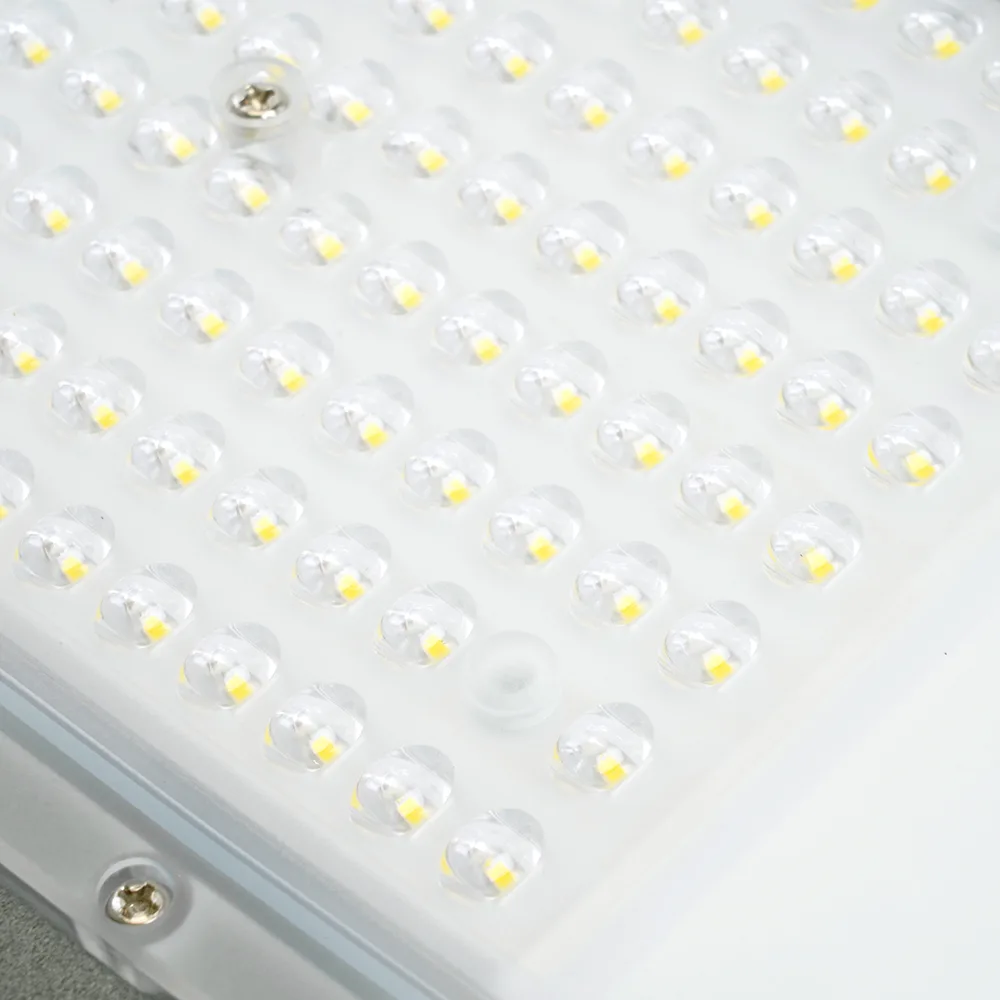 FERON Светодиодный уличный консольный светильник SP3023 120W 5000K 230V, серый 48966 FERON Светодиодный уличный консольный светильник SP3023 120W 5000K 230V, серый 48966