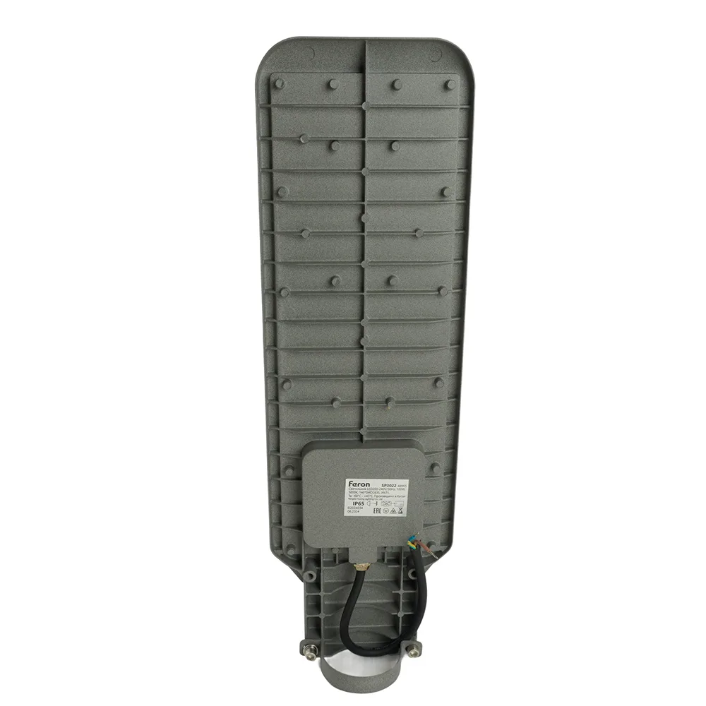 FERON Светодиодный уличный консольный светильник SP3022 100W 5000K 230V, серый 48965 FERON Светодиодный уличный консольный светильник SP3022 100W 5000K 230V, серый 48965