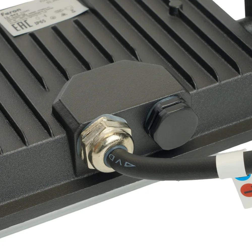 FERON Светодиодный прожектор LL-942 IP65 50W 6400K 51045 FERON Светодиодный прожектор LL-942 IP65 50W 6400K 51045