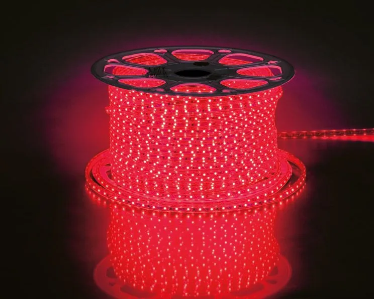 FERON Cветодиодная LED лента LS704, 60SMD(2835)/м 4.4Вт/м 100м 220V IP65. красный FERON Cветодиодная LED лента LS704, 60SMD(2835)/м 4.4Вт/м 100м 220V IP65. красный