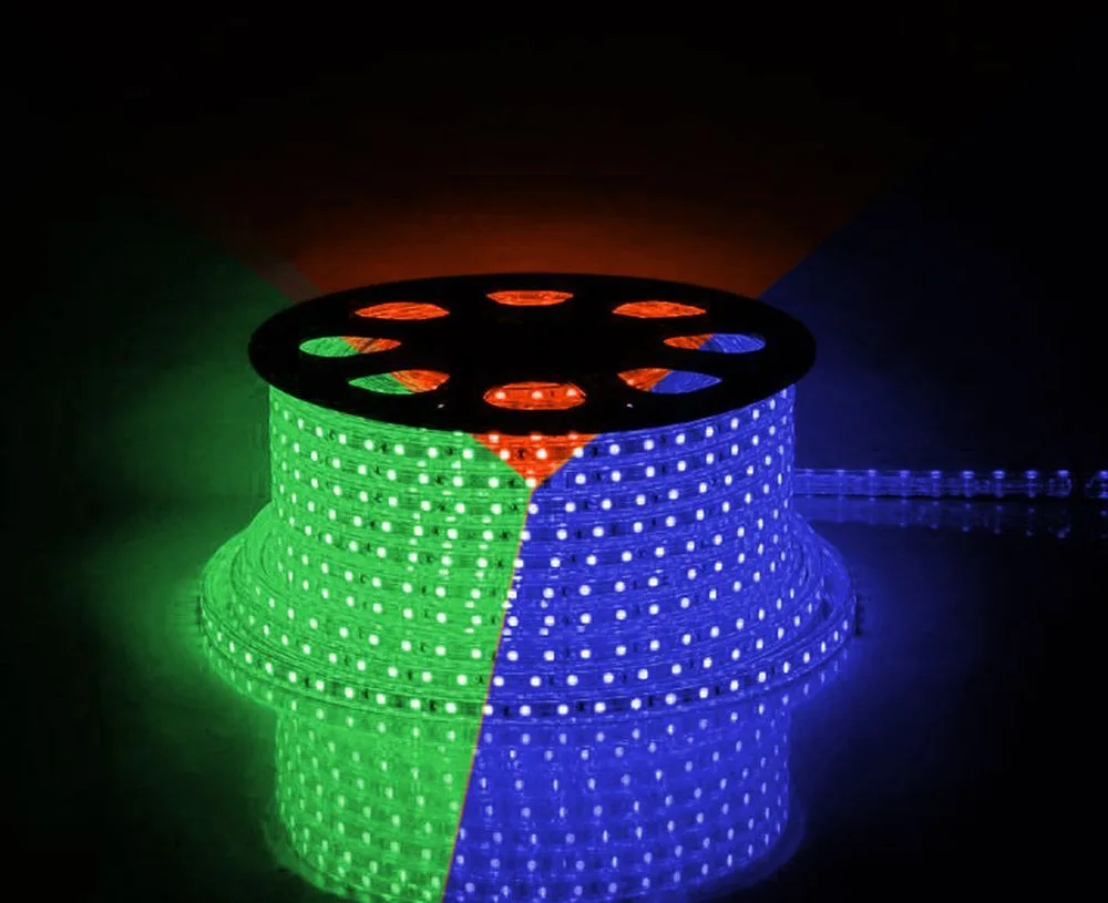 Cветодиодная LED лента FERON LS704, 60SMD(3528)/м 4.4Вт/м 100м IP65 220V мультиколор