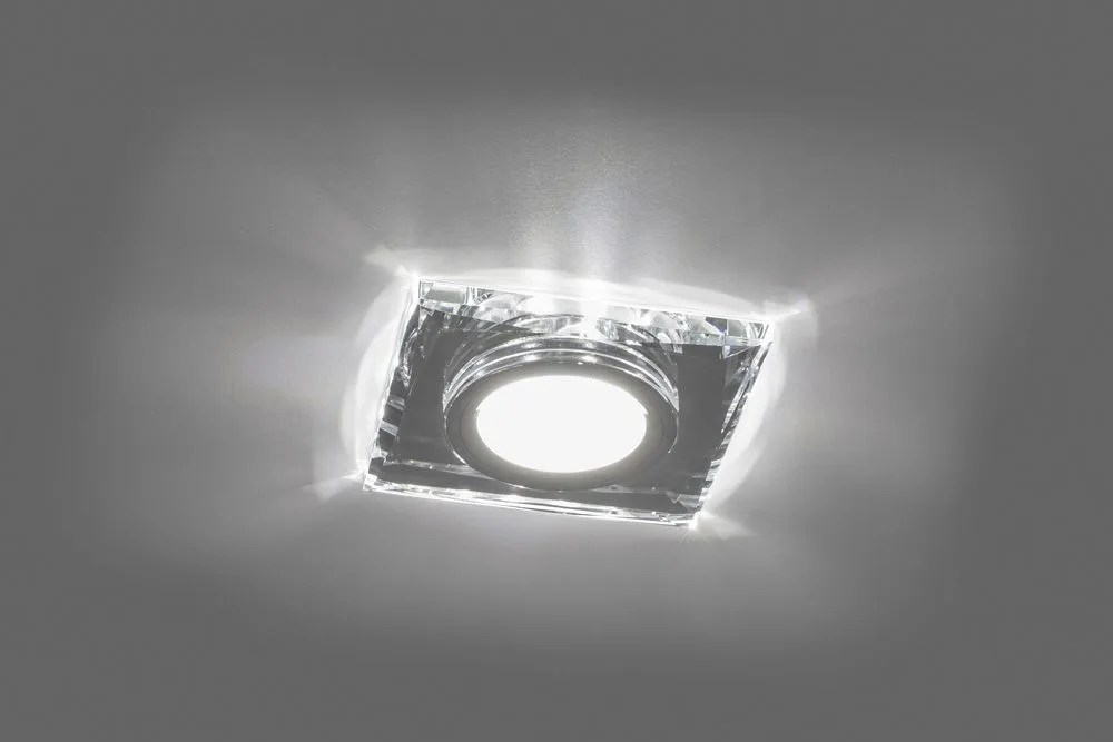 FERON Светильник встраиваемый с белой LED подсветкой 8150-2 потолочный MR16 G5.3 серебристый FERON Светильник встраиваемый с белой LED подсветкой 8150-2 потолочный MR16 G5.3 серебристый