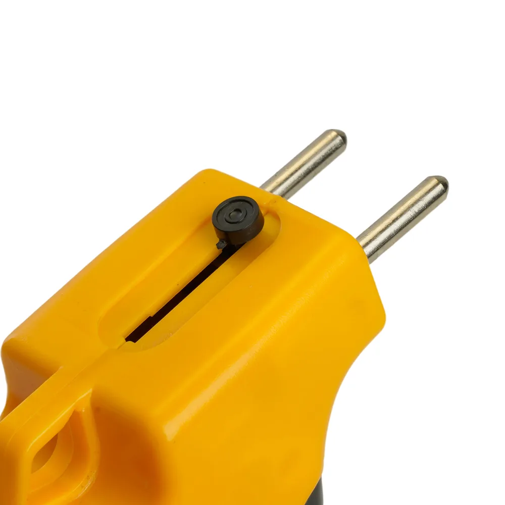 FERON Фонарь аккумуляторный, 15 LED DC (свинцово-кислотная батарея), желтый, TH2295 (TH93C) 12653 FERON Фонарь аккумуляторный, 15 LED DC (свинцово-кислотная батарея), желтый, TH2295 (TH93C) 12653
