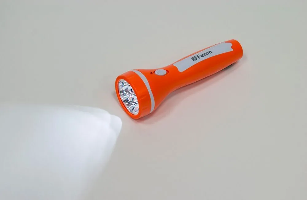 FERON Фонарь аккумуляторный ручной 7LED 0,6W со встроенной вилкой для зарядки, оранжевый, TL040 12955 FERON Фонарь аккумуляторный ручной 7LED 0,6W со встроенной вилкой для зарядки, оранжевый, TL040 12955