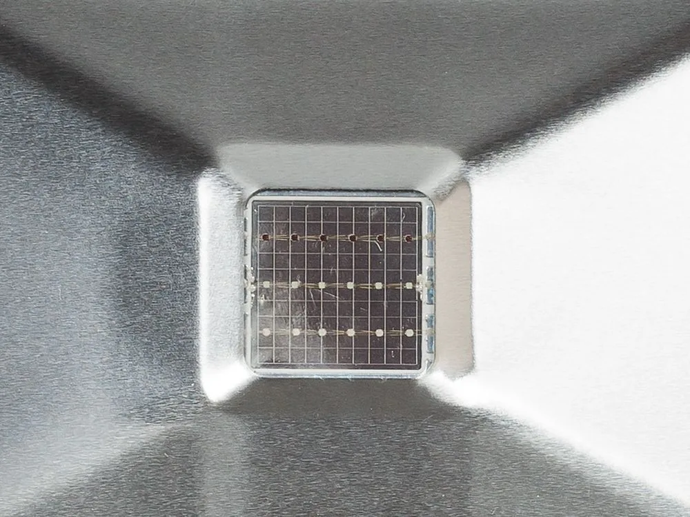 FERON Светодиодный прожектор LL-272 IP65 20W 4000K 12170 FERON Светодиодный прожектор LL-272 IP65 20W 4000K 12170