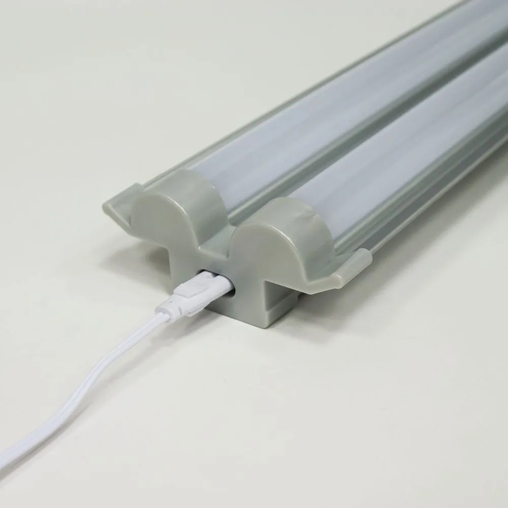 FERON Светодиодный светильник 120LEDs 4500K 2*9W в пластиковом корпусе, AL5047 FERON Светодиодный светильник 120LEDs 4500K 2*9W в пластиковом корпусе, AL5047