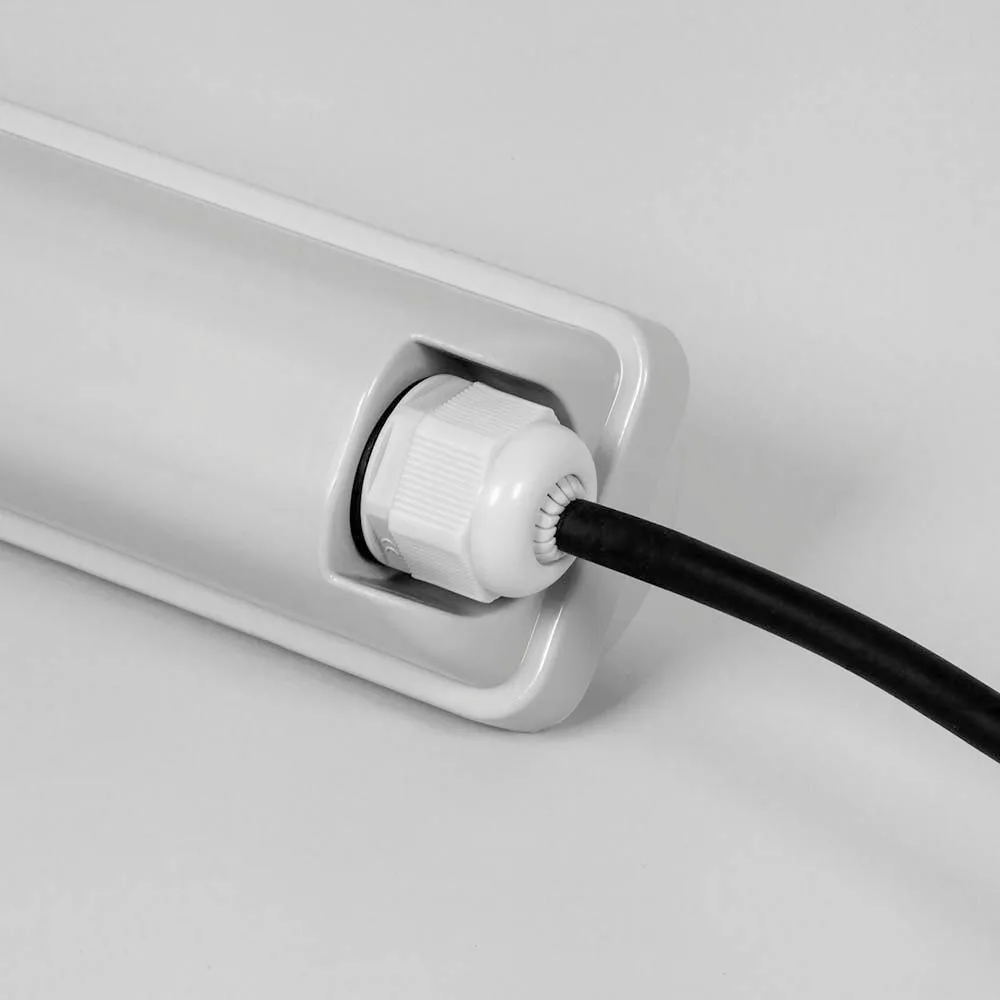 FERON Светодиодный светильник 180LEDs 6400K 36W в пластиковом корпусе IP65, AL5053 FERON Светодиодный светильник 180LEDs 6400K 36W в пластиковом корпусе IP65, AL5053
