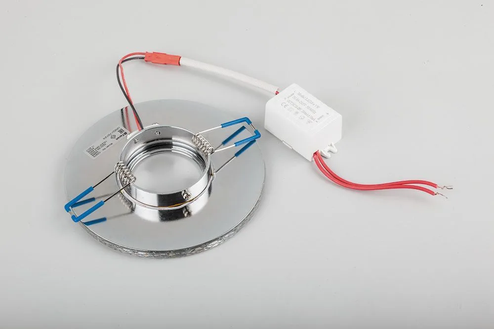 FERON Светильник встраиваемый с белой LED подсветкой CD970 потолочный MR16 G5.3 прозрачный FERON Светильник встраиваемый с белой LED подсветкой CD970 потолочный MR16 G5.3 прозрачный