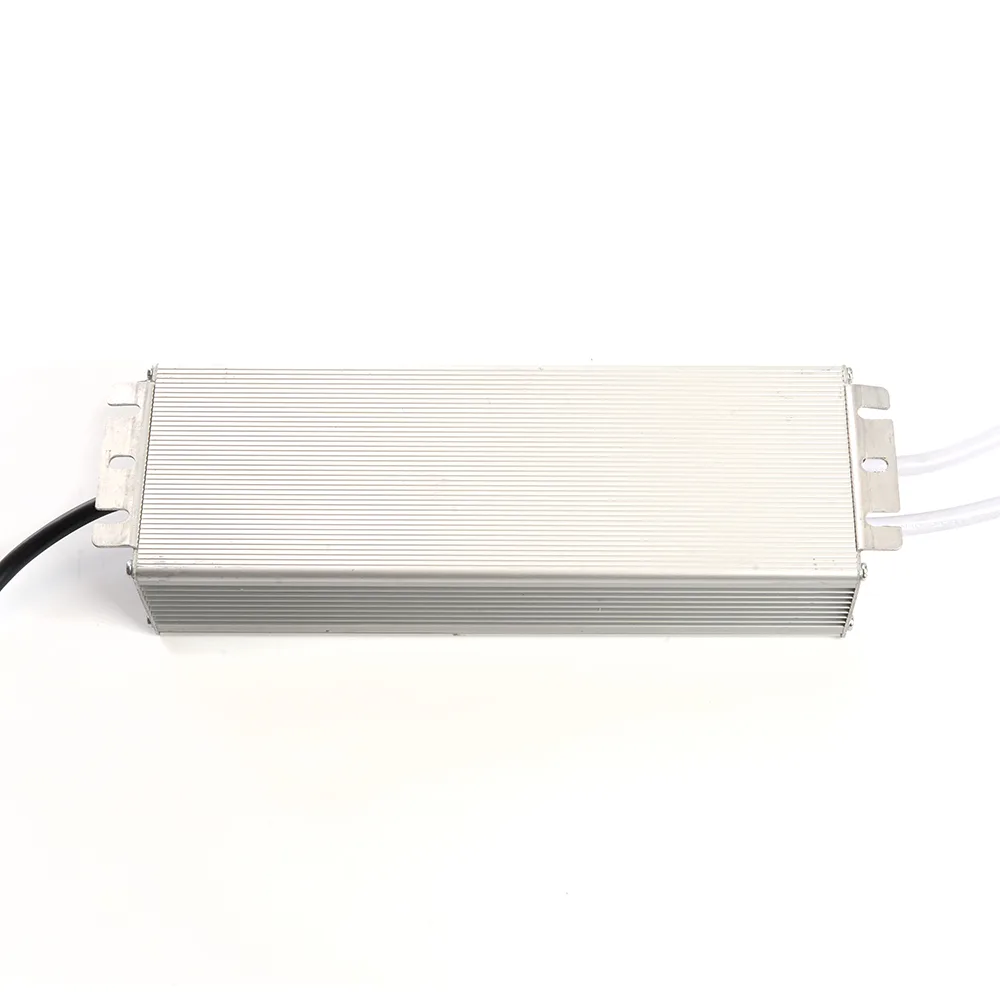 FERON Трансформатор электронный для светодиодной ленты 200W 12V IP67 (драйвер), LB007 Артикул 48061 FERON Трансформатор электронный для светодиодной ленты 200W 12V IP67 (драйвер), LB007 Артикул 48061